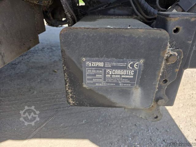 Reefer semitrailer SCHMITZ CARGOBULL Tiefkühler, 3 Kammern, Lenkachse, Carrier Vector