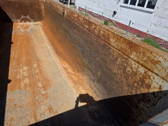 Tipper semitrailer SCHMITZ CARGOBULL ca. 26 cbm Hlabrund Hinterkipper, Lift