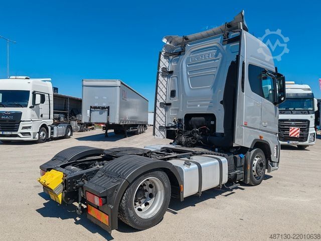 Volume tractor unit FORD F-MAX 500 LUXURY Mega