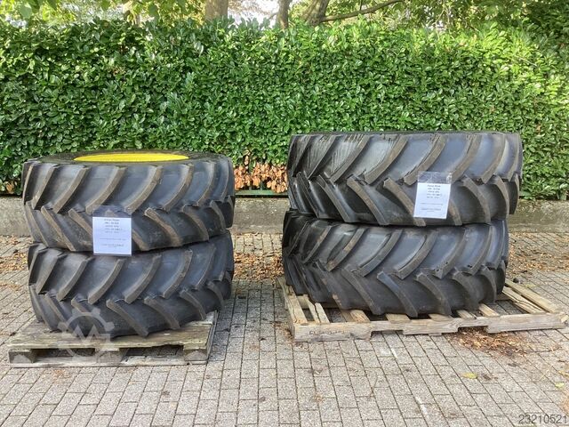 Mitas 650/65 R38 + 540/65R28 Mitas 650/65 R38 + 540/65R28