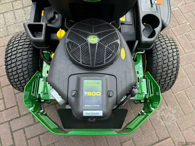 John Deere Z335E Nullwendekreismäher John Deere Z335E Nullwendekreismäher