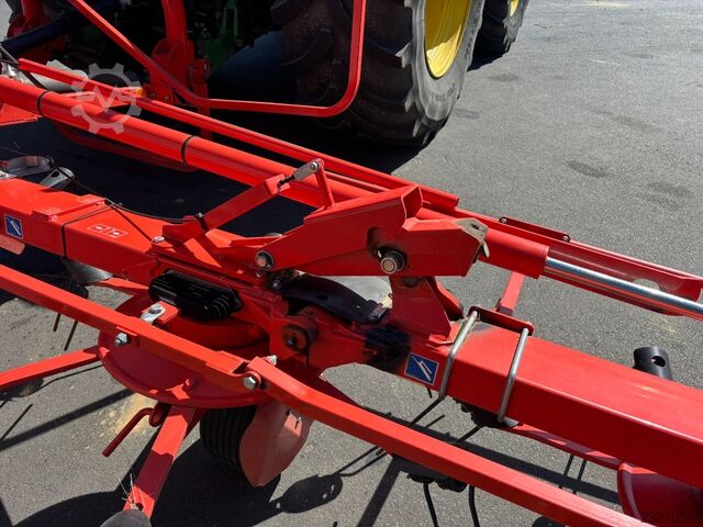 Kuhn GF 8702 Kuhn GF 8702