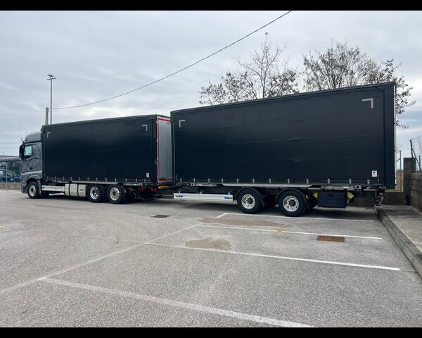 Sattelzugmaschine MERCEDES-BENZ Actros IV - actros 2548 L Flat cab. . 2,5 Euro VI