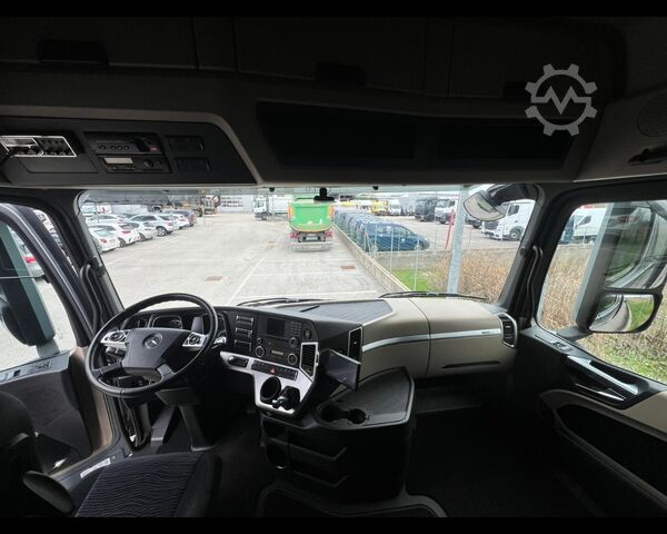 Sattelzugmaschine MERCEDES-BENZ Actros IV - actros 2548 L Flat cab. . 2,5 Euro VI