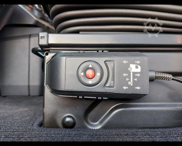 Tractor unit MERCEDES-BENZ Actros IV - actros 2548 L Flat cab. . 2,5 Euro VI