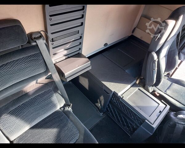 Tractor unit MERCEDES-BENZ Actros IV - actros 2548 L Flat cab. . 2,5 Euro VI