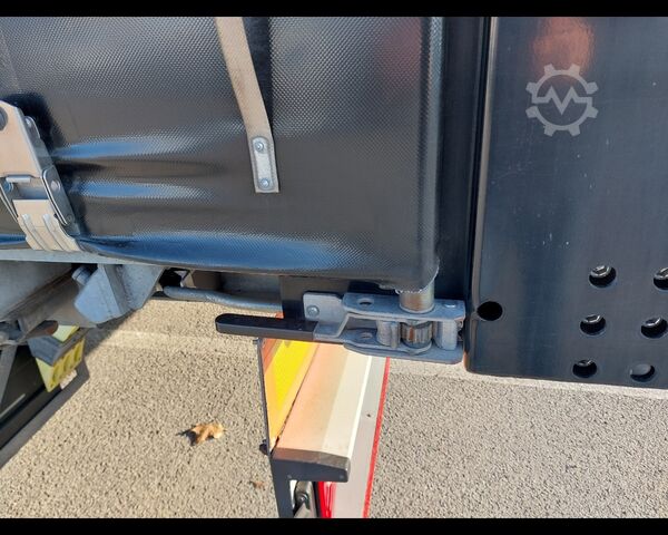 Tractor unit MERCEDES-BENZ Actros IV - actros 2548 L Flat cab. . 2,5 Euro VI