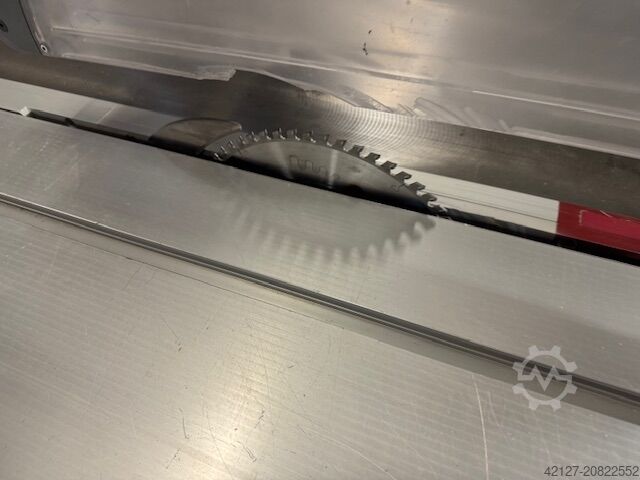 Formatkreissäge mit Vorritzer Altendorf F45 Pro Drive