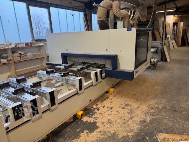 Bearbeitungszentrum SCM Morbidelli M 100