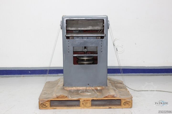 Buchrückenrundemaschine / Book Back Rounding Machine La Fornigrafica Dorsi 500