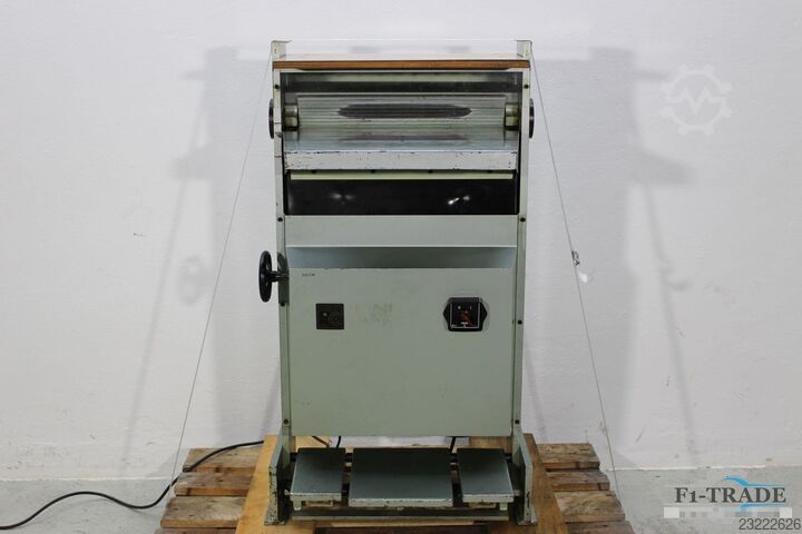 Buchrückenrundemaschine / Book Back Rounding Machine Zecchini Saturno