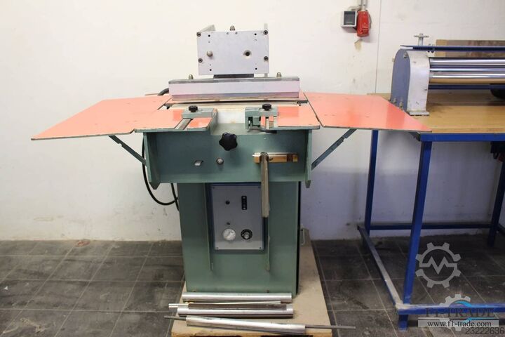 Buchdeckenrundemaschine / Case Rounding Machine Hunkeler BDRM