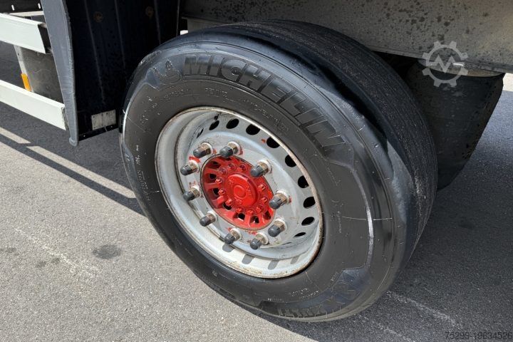 Kofferauflieger Schmitz Cargobull SK024/27 Koffer / Swiss-Vehicle