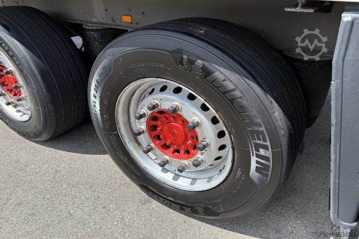 Kofferauflieger Schmitz Cargobull SK024/27 Koffer / Swiss-Vehicle