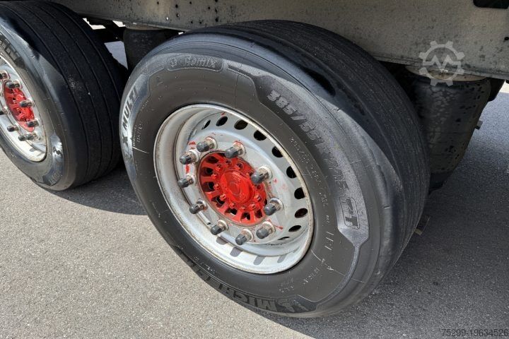 Kofferauflieger Schmitz Cargobull SK024/27 Koffer / Swiss-Vehicle