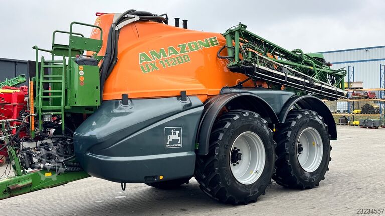 Amazone UX 11200 36m 68.300 ha top Zustand Amazone UX 11200 36m 68.300 ha top Zustand