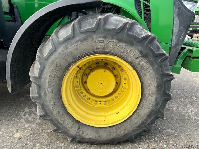 John Deere 8260R AutoPowr Getriebe repariert John Deere 8260R AutoPowr Getriebe repariert