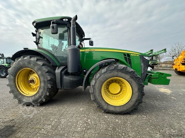 John Deere 8260R AutoPowr Getriebe repariert John Deere 8260R AutoPowr Getriebe repariert
