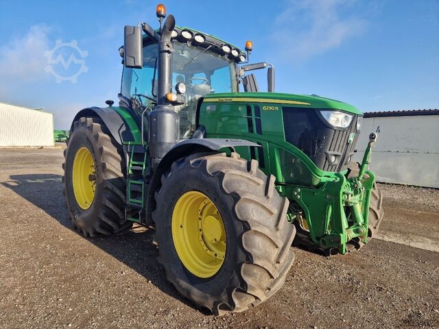 John Deere 6230R John Deere 6230R