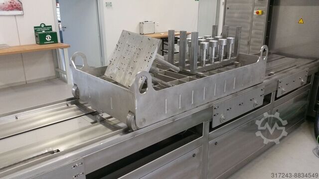 Spray cleaning system for parts up to 3t Gerätetechnik Brieselang