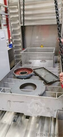 Spray cleaning system for parts up to 3t Gerätetechnik Brieselang 