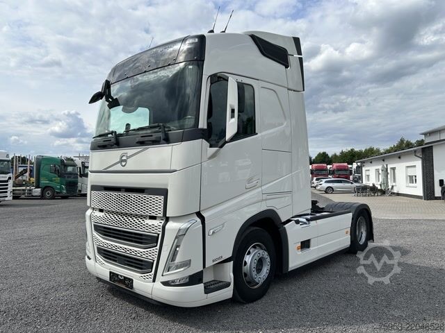Standard tractor unit Volvo FH 460 4x2 Globetrotter Turbo Compound Standklima