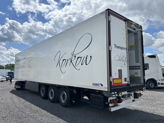 Reefer semitrailer Schmitz Cargobull SKO 24 Doppelstock Trennwand Lüfter Executive