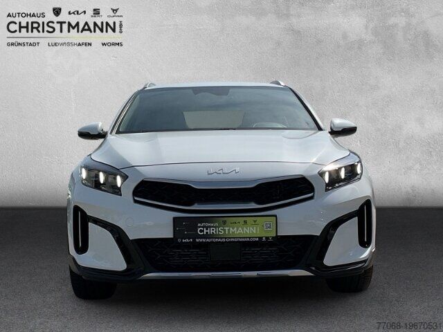 Special purpose truck Kia XCee´d Spirit 1.5 T-GDI*XCLUSIVE-PAKET*RÜCKFAHRKAMERA*SHZ*