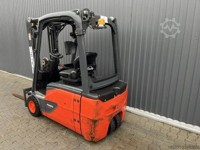 Electric 3-wheel forklift Linde E16-02