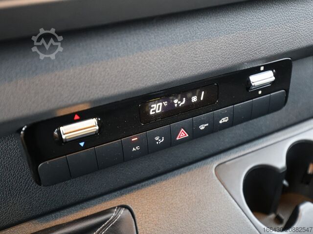 Kastenwagen Mercedes-Benz Sprinter 211 CDI Kasten L2H1 AHK DAB Klima Bl