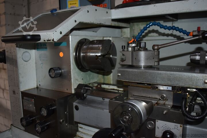Leit-/Zugspindeldrehmaschine GDW LZ 250 Leit- und Zugspindeldrehmaschine