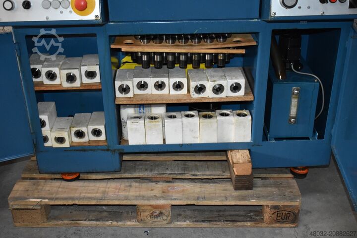 Leit-/Zugspindeldrehmaschine GDW LZ 250 Leit- und Zugspindeldrehmaschine