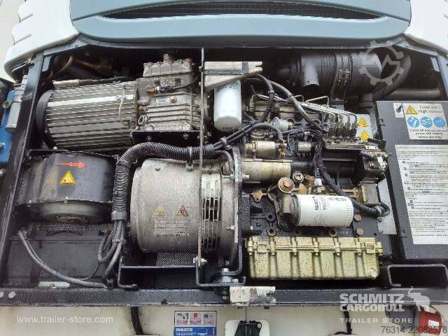 Reefer semitrailer Schmitz Cargobull Tiefkühler Standard Trennwand Rolltor