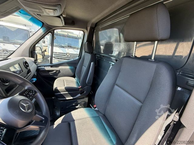 Box van MERCEDES-BENZ SPRINTER 316 CDI Koffer LBW 750 kg*Klima