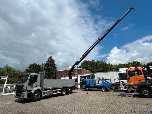 Truck mounted crane IVECO Pritsche + HIAB HIDUO 228 Kran