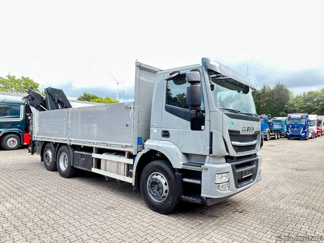 Truck mounted crane IVECO Pritsche + HIAB HIDUO 228 Kran