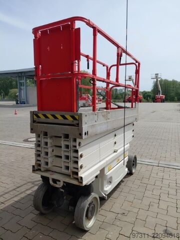 Scissor lift JLG 2630ES