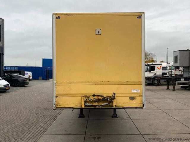 Box body Renders ROC 12.18E / Box / Mercedes + Disc