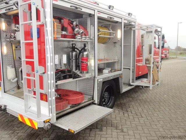 Fire engine Mercedes-Benz 1325 godiva pump bomberos