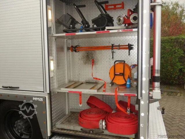 Fire engine Mercedes-Benz 1325 godiva pump bomberos