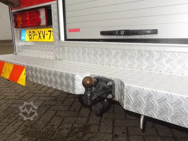 Fire engine Mercedes-Benz 1325 godiva pump bomberos