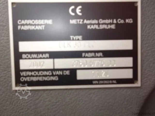 Löschfahrzeug DAF LF 55.250 METZ 30 meter