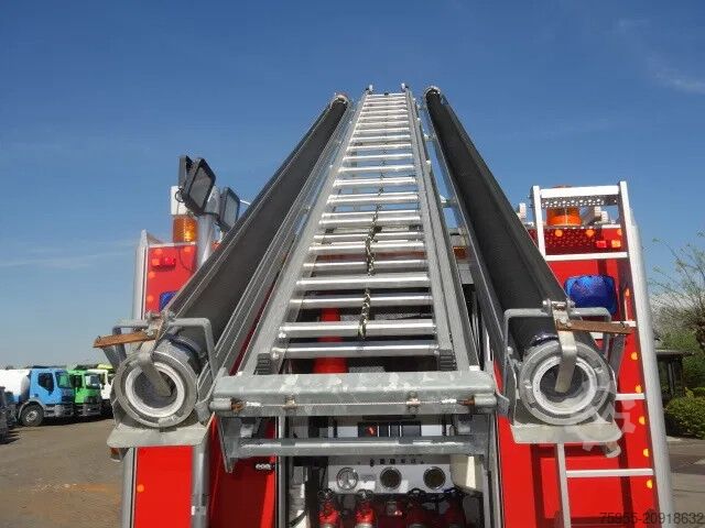 Fire engine MAN LE 220C GODIVA POMP 2000 LITER TANK,MANUAL GEARBOX