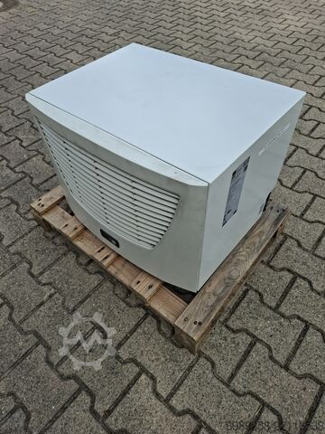 Luft/Wasser-Wärmetauscher Rittal SK 3209500