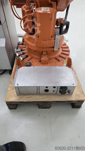 Industrial robot ABB IRB 6620-150/2.2