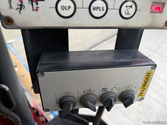 Flatbed truck MAN TGX 26.500 6x2 Palfinger 18001 SLD 3 Baustoff