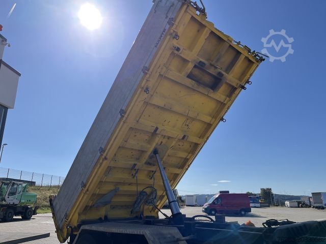 Tipper truck MAN TGS 28.480 6x4 4x4 Dreiseitenkipper Allrad Lifta