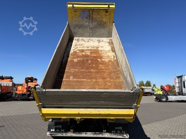 Three-sided tipper truck MAN TGS 28.480 6x4 4x4 Dreiseitenkipper Liftachse