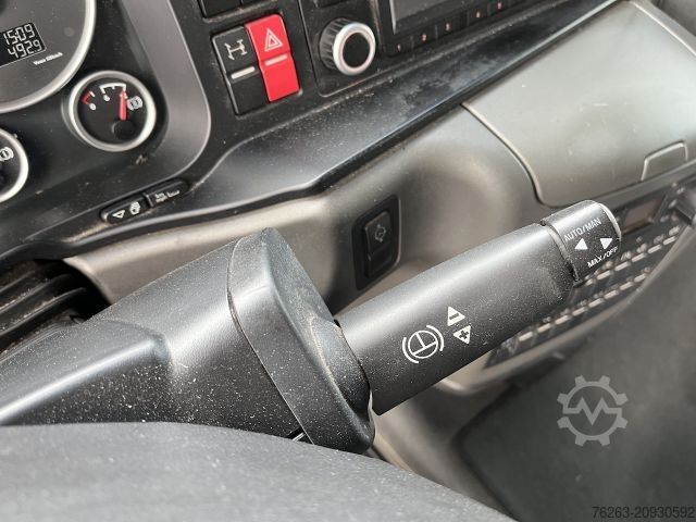 Flatbed truck MAN TGX 26.480 6x2 Atlas 145.2 Kran Baustoff / AHK