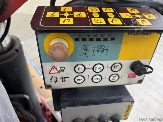 Truck mounted crane MAN TGX 26.500 6x2 Palfinger 18001 SLD 3 Baustoff